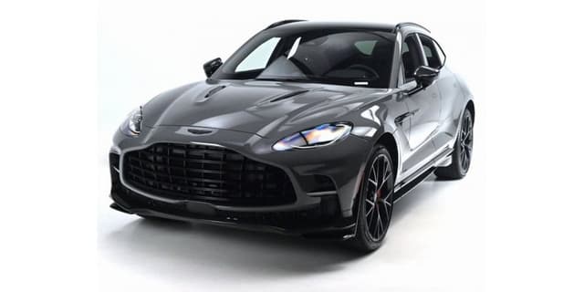 Aston Martin DBX707