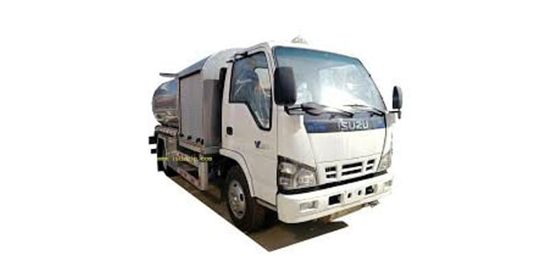 Isuzu NJR88A